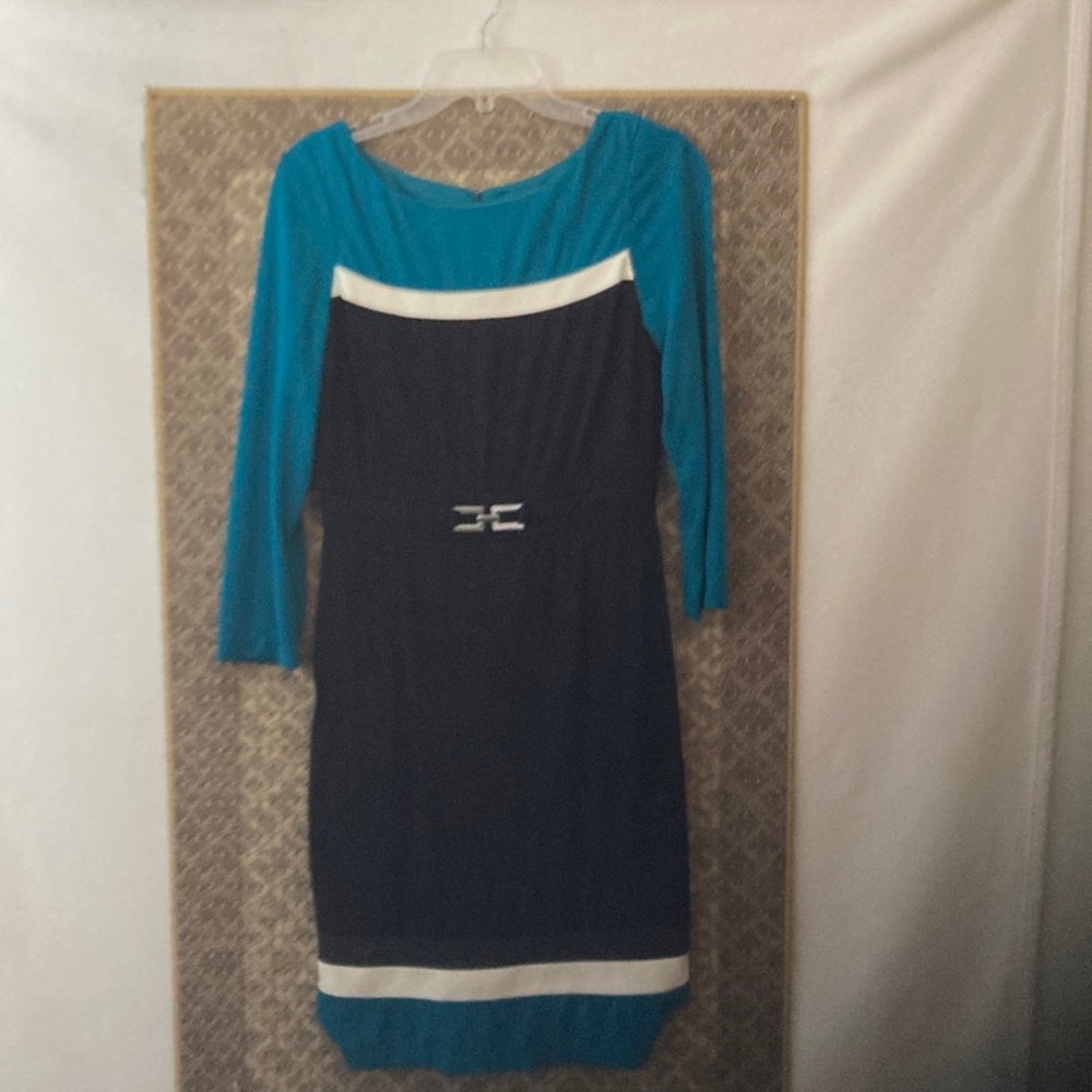 White House Black Market dress. Size 4p